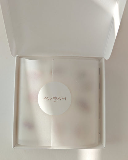 Set da 9 Praline botaniche (wax melt) in cera cera di oliva al Sandalo & Fico, con fico essiccato, ideali per il brucia essenze.