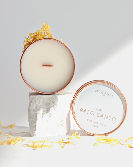 Candela travel Aurah Lab al Palo Santo in cera di oliva, in barattolo di alluminio rose gold