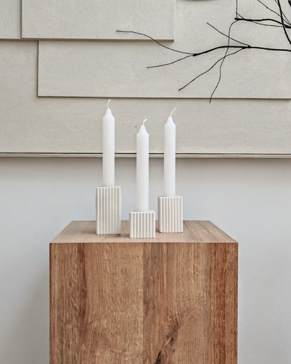 Tris porta candele in eco resina Jesmonite bianco prodotto a mano da Aurah Lab